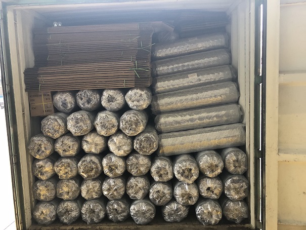 床墊裝集裝箱
